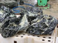 ĐÁ NHAM ĐEN VÂN TRẮNG SIÊU ĐẸP SET BỂ IWAGUMI